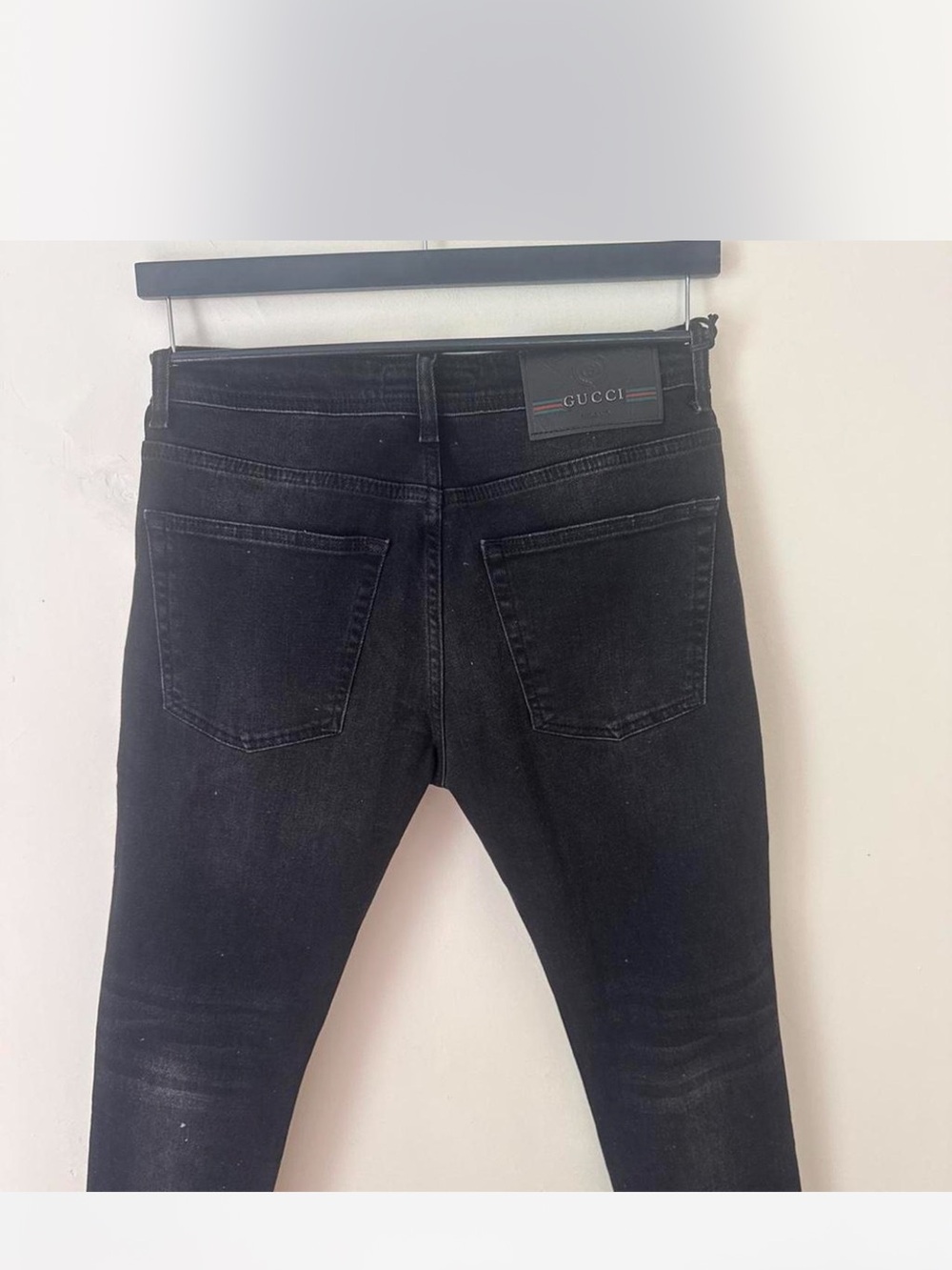 Gucci Men’s Black Skinny Jeans with Subtle Fade - Picture 2 of 6